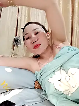 Snapshot of Ana_love2000 chatting on March 2025 01:08:01 PM Ana love2000 online show from March 2025 01:08:01 PM