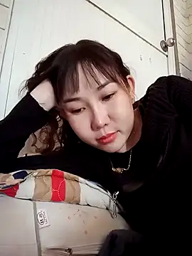 Snapshot of Ana_love2000 chatting on March 2025 01:46:02 AM Ana love2000 online show from March 2025 01:46:02 AM