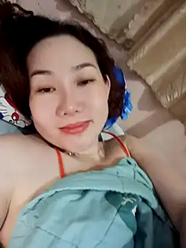 Snapshot of Ana_love2000 chatting on March 2025 03:35:02 PM Ana love2000 online show from March 2025 03:35:02 PM