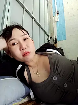 Snapshot of Ana_love2000 chatting on September 2025 03:27:02 AM Ana love2000 online show from September 2025 03:27:02 AM