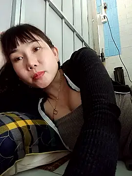 Snapshot of Ana_love2000 chatting on October 2025 02:08:02 AM Ana love2000 online show from October 2025 02:08:02 AM