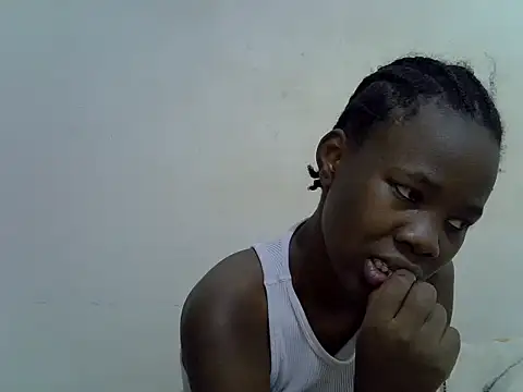 hey its andreana online show from October 2025 11:38:02 PM