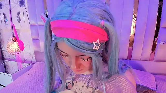 Broklinwhite  online show from February 2026 01:55:01 PM