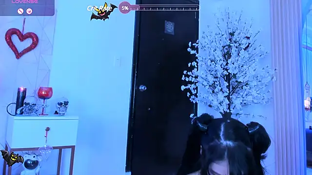 zephirahabney online show from February 2025 08:43:02 PM