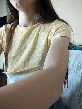 AntoniaHottie online show from October 2025 06:33:01 AM