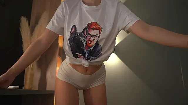 -Snowwwy- online show from March 2025 02:12:01 PM