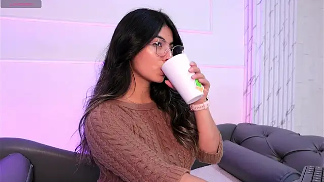 ShelleyMorell online show from March 2025 12:35:02 PM