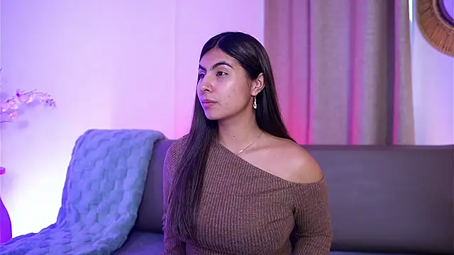 ShelleyMorell online show from September 2025 01:01:01 PM