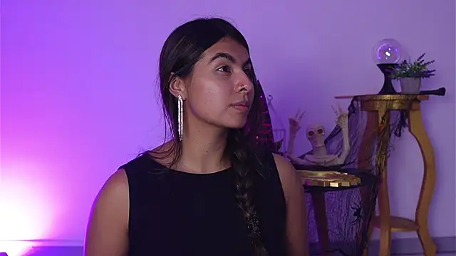 ShelleyMorell online show from October 2025 02:35:01 PM