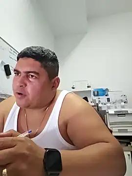 Snapshot of gordito_xx chatting on January 2025 02:30:01 PM gordito xx online show from January 2025 02:30:01 PM