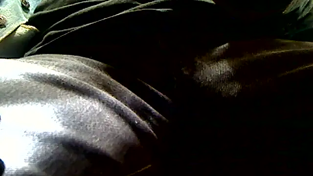 markluvskitty online show from October 2025 01:46:02 PM