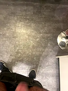 Edosxxl online show from October 2025 09:34:02 PM