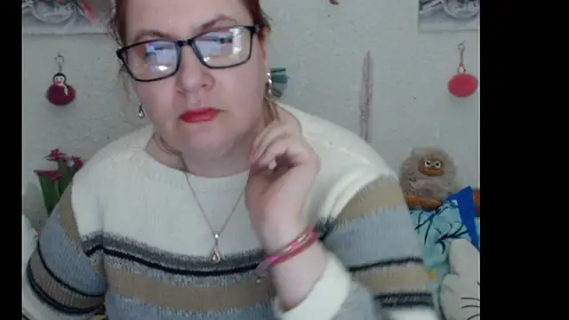 PlayfullMature online show from November 2025 05:02:01 PM