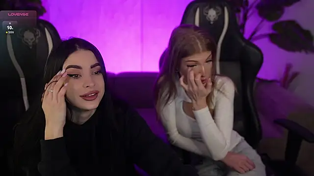 Tina Breeze online show from February 2026 08:20:01 AM