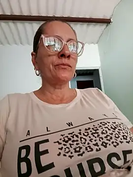 deisy summers47x online show from February 2025 02:32:02 PM