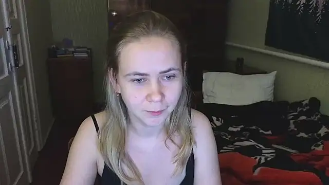 Riley Roo online show from December 2024 08:50:02 PM