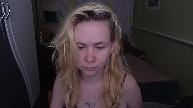 Riley Roo online show from March 2026 08:48:01 AM