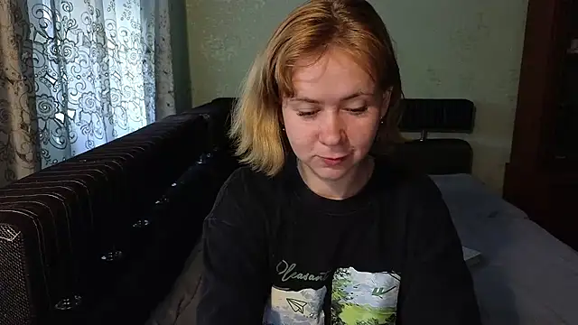Snapshot of Riley_Roo chatting on July 2026 06:16:02 AM Riley Roo online show from July 2026 06:16:02 AM