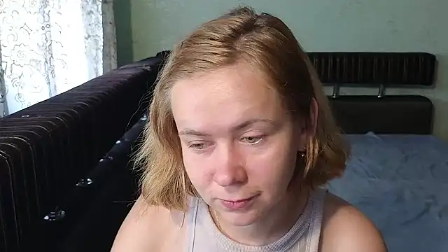 Snapshot of Riley_Roo chatting on July 2026 07:11:02 AM Riley Roo online show from July 2026 07:11:02 AM