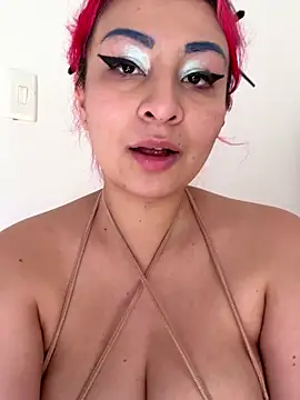 Snapshot of Andrea_Bloomix chatting on September 2025 08:45:02 PM Andrea Bloomix online show from September 2025 08:45:02 PM