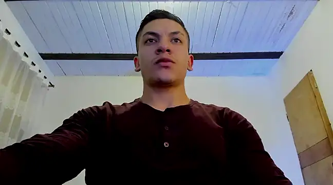 aquiles 51 online show from February 2025 12:41:01 AM