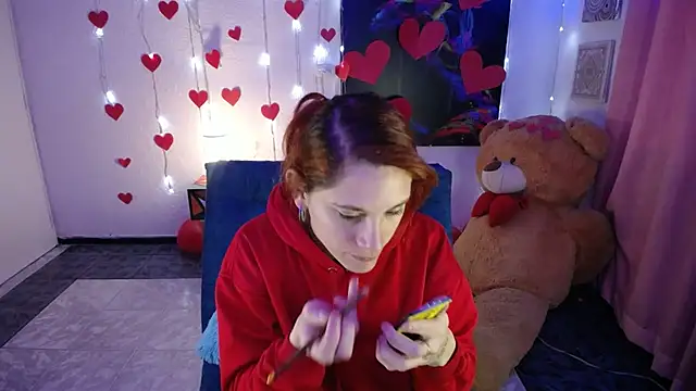 IsaBaileys  online show from February 2025 07:09:01 PM