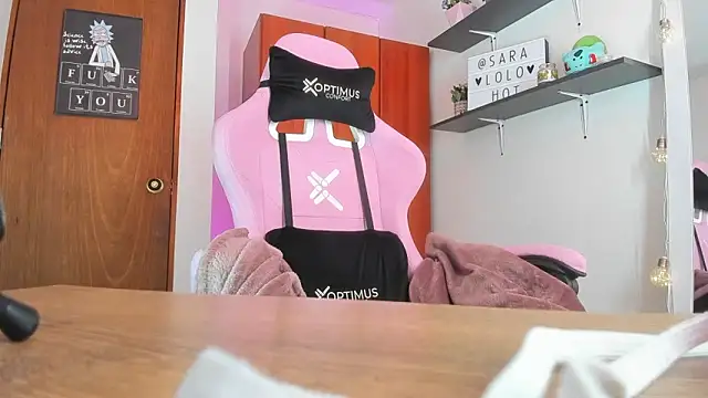 saralolo420 online show from February 2025 09:14:01 PM