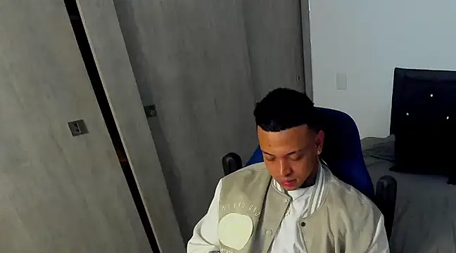 Stiven collins online show from January 2025 12:49:01 AM