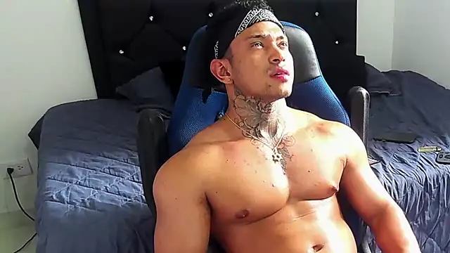 Stiven collins online show from February 2025 12:55:02 PM