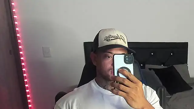 Stiven collins online show from March 2025 05:55:02 AM