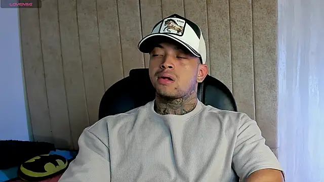 Stiven collins online show from April 2026 02:01:02 PM