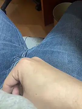 114514hlove online show from December 2024 03:34:01 AM