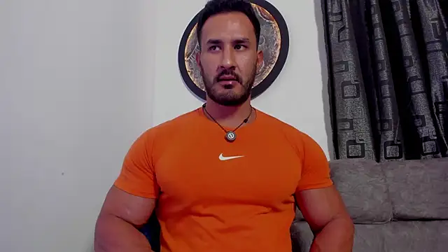 Snapshot of curt_xxx chatting on June 2026 02:05:01 AM curt xxx online show from June 2026 02:05:01 AM