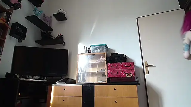 Honey2Bad online show from November 2025 08:51:05 AM