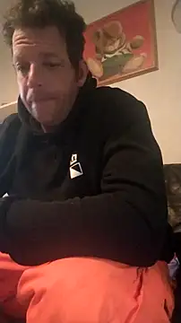 Knuffelstaaf123 online show from March 2026 02:56:01 PM