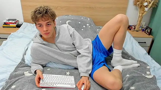 Fandi 777 online show from December 2024 03:11:02 PM