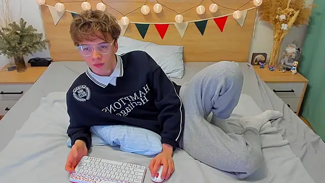 Fandi 777 online show from January 2025 04:04:02 PM