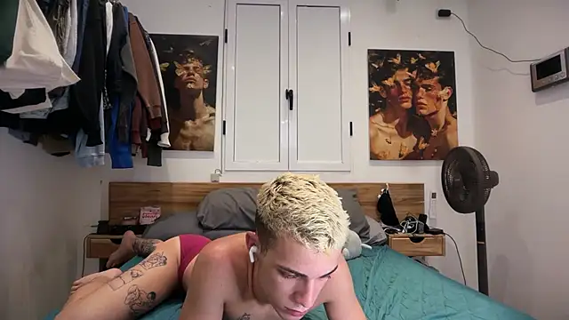 Cristian Delgado online show from April 2026 05:51:02 AM