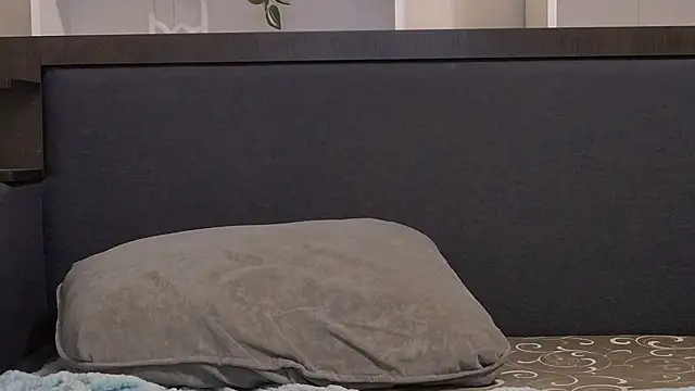 CalvinCay online show from January 2025 12:34:02 AM