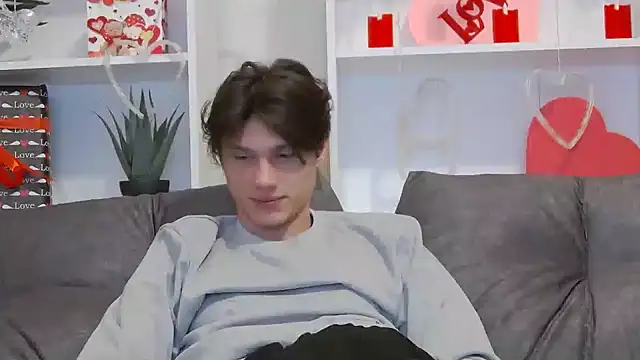 CalvinCay online show from February 2025 08:04:01 PM