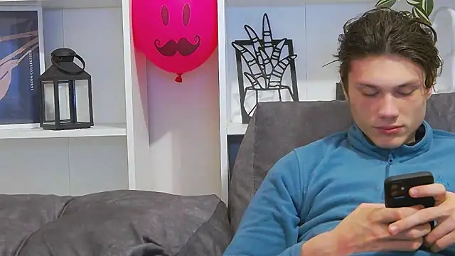 CalvinCay online show from February 2025 11:41:02 PM