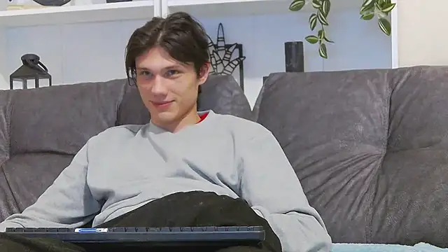 CalvinCay online show from March 2025 07:38:01 PM