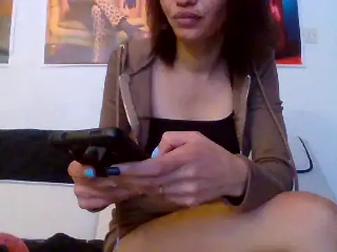 CPLjouiLOLA online show from March 2025 10:31:02 PM