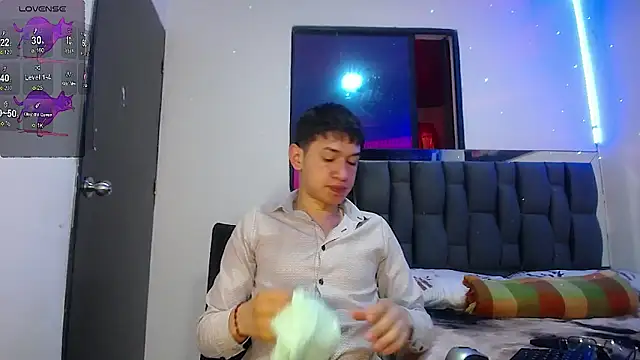 Mr daren  online show from February 2025 05:20:02 PM