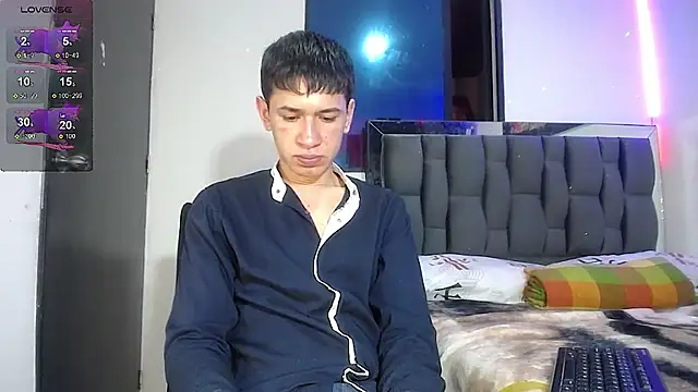 Mr daren  online show from February 2025 05:48:02 PM