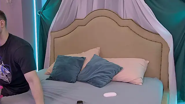 EthanPinkman online show from April 2026 04:34:01 AM