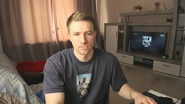 EthanPinkman online show from May 2026 06:32:03 AM