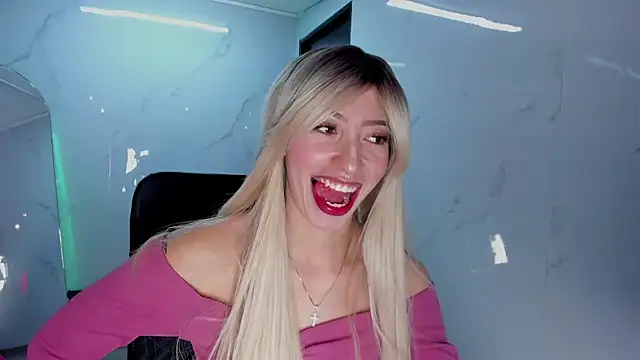 LilithCooperr  online show from September 2025 07:41:02 PM