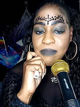 Snapshot of AmazonianMistress chatting on October 2025 01:16:02 AM AmazonianMistress online show from October 2025 01:16:02 AM