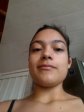 littlemelii online show from January 2025 03:53:02 PM